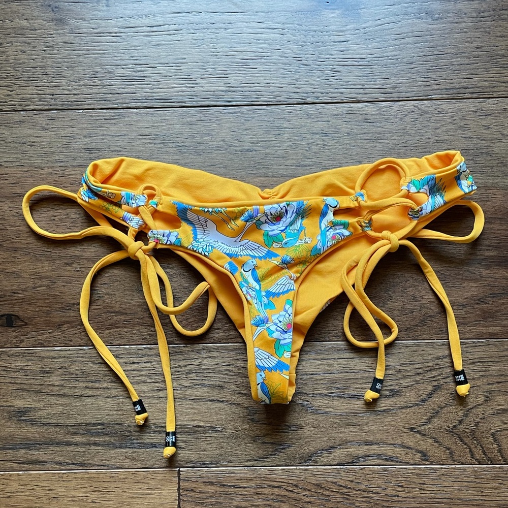 Reversible Bikini - Picture 4 of 11